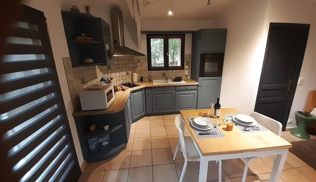 House studio vacation cottage South of France Lot Aveyron