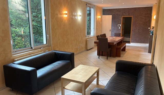 Le Verger Secret – Mobility Lease at Lyon’s Doorstep, Ideal for Business Stays