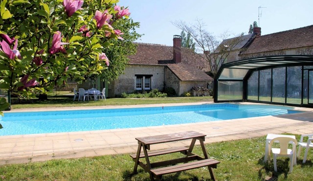 Luxury gite in the Loire Valley at Avon les Roches for 20 to 25 people