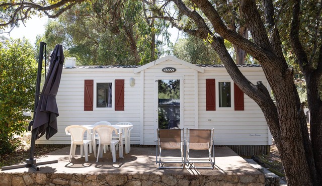 Mobile Home “Village Camping De L'ostriconi 21” with Sea View, Shared Pool and Wi-Fi