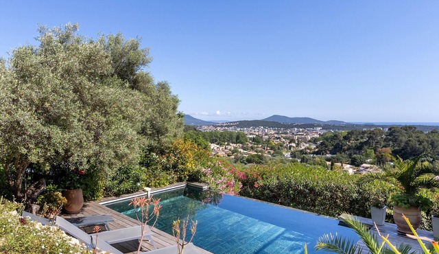 Nice home in La Valette du Var