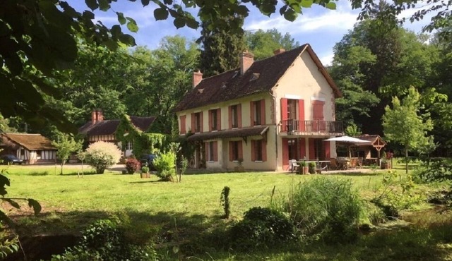 OFFRE 2025 - Superb house (former 18th century mill) entirely renovated