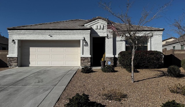 Serene 4-bedroom 3 full bath home in lovely Community of Tartesso Buckeye AZ
