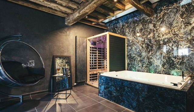 The Duplex of L'Etoile - Home Cinema, Jacuzzi, and Sauna in Normandy