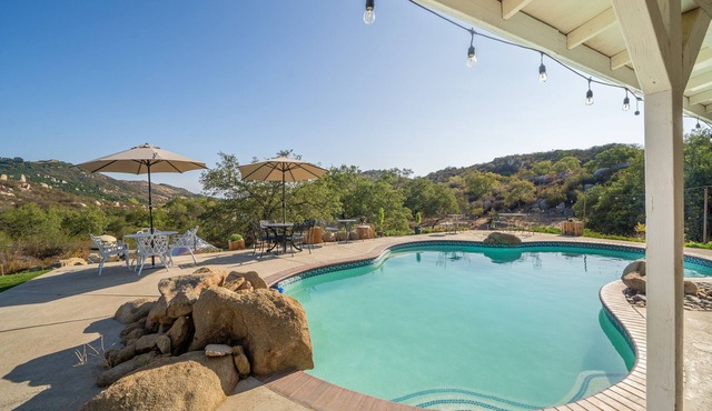 Unique ranch home with pool and hot tub on beautiful 5 acres!