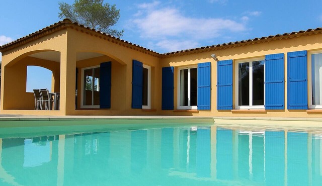 Villa D'architecte Avec Piscine Privée, Jolie vue sur les Collines de Grasse