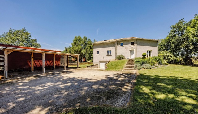villa mirgous