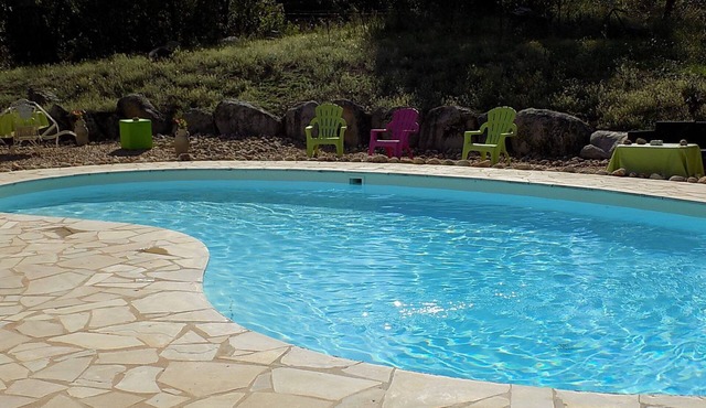 Villa with swimming pool, near Porto-Vecchio and beach, 2 bedrooms, sleeps 6