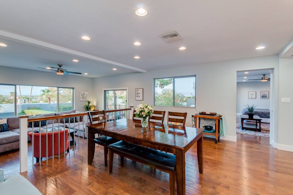 Photo of Kitchen in Paradise Valley Village