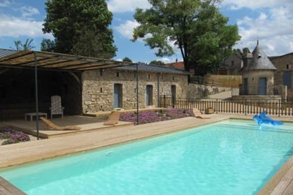 Photo of Outdoor in Roussennac