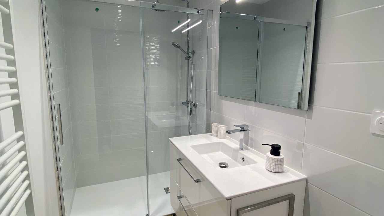 Photo of Bathroom in Benais