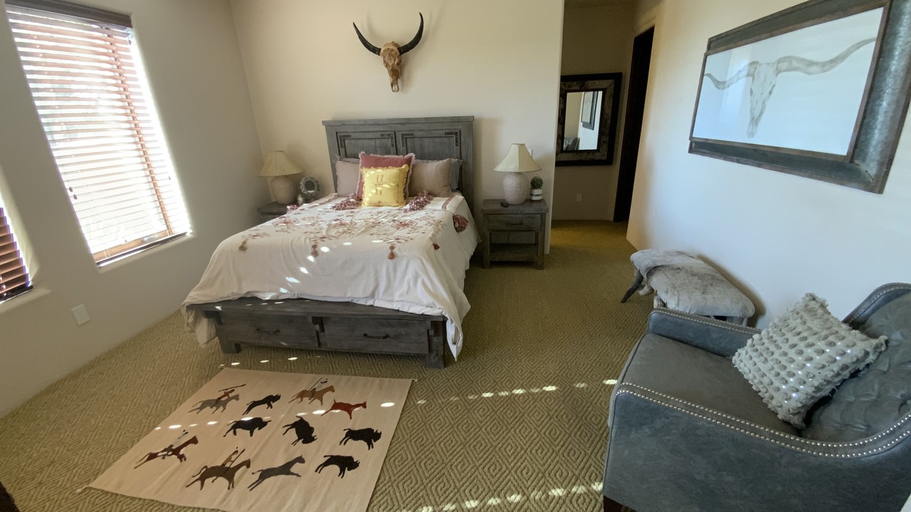 Photo of Bedroom in Pinnacle Peak