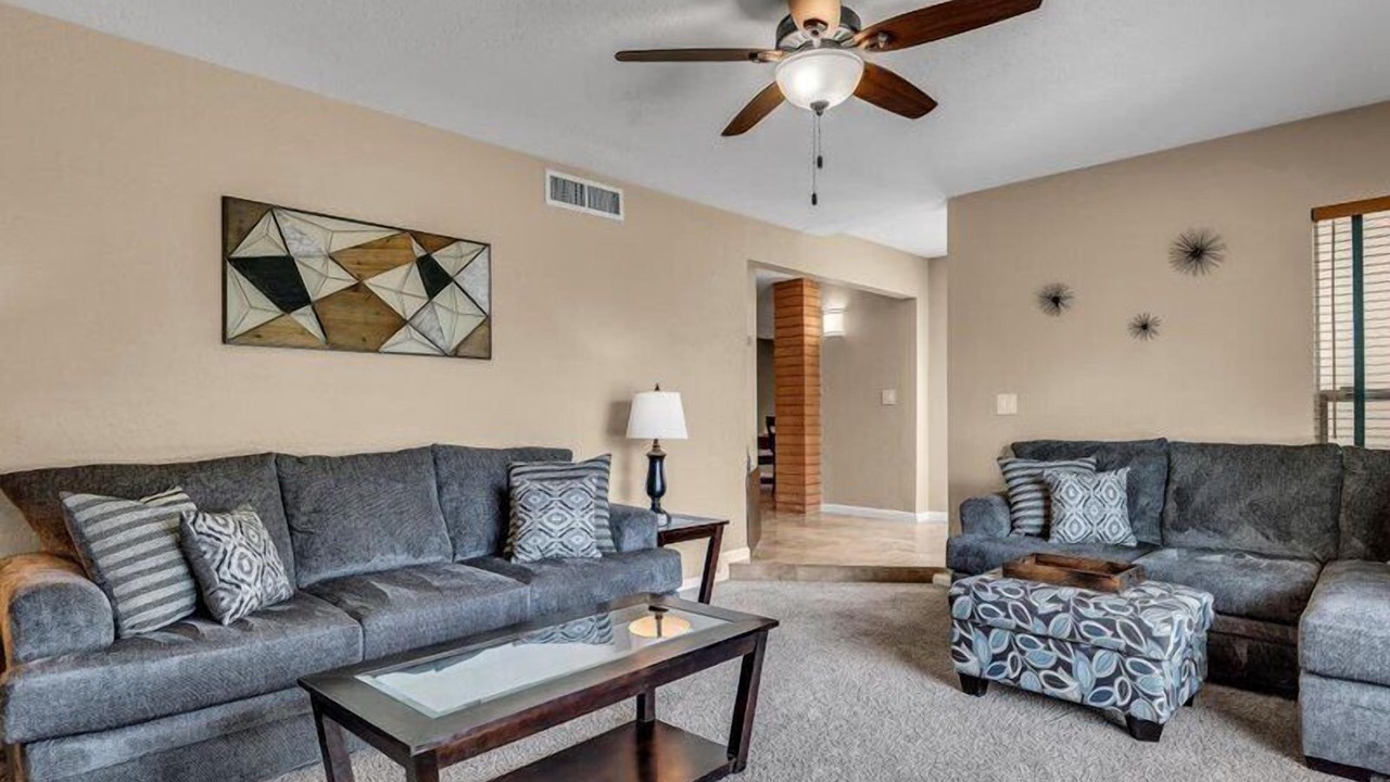 Photo of Livingroom in Trail West