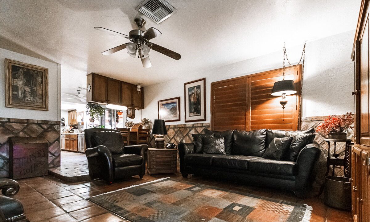 Photo of Livingroom in Shea North Estates