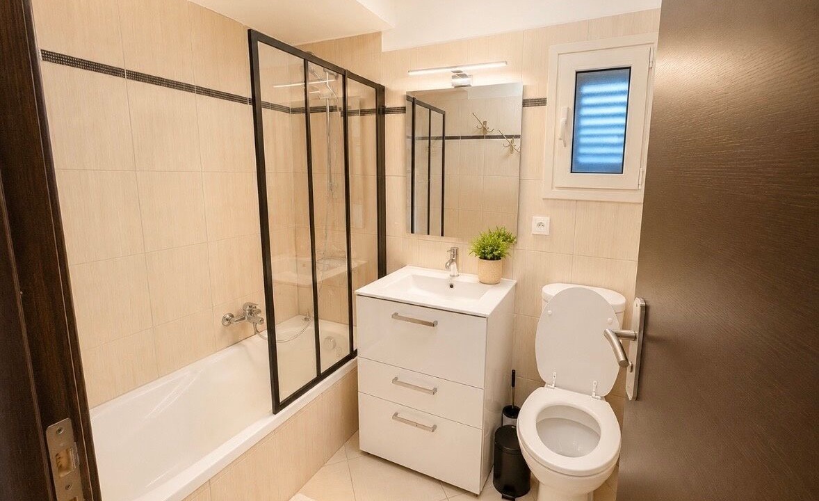 Photo of Bathroom in Palasca