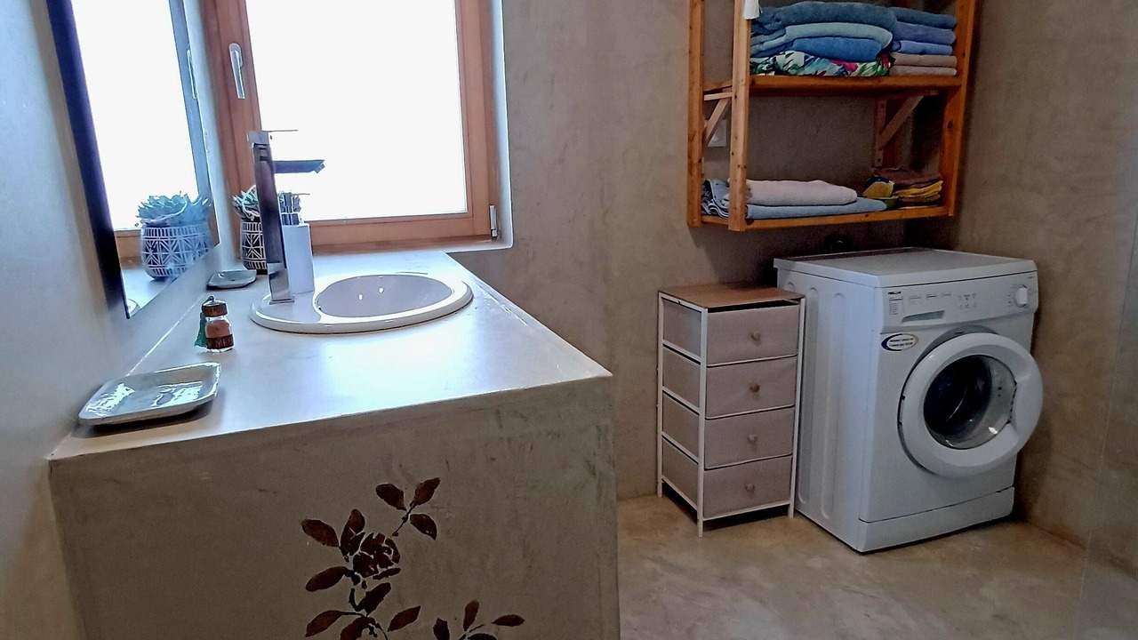 Photo of Bathroom in Saint-Genis
