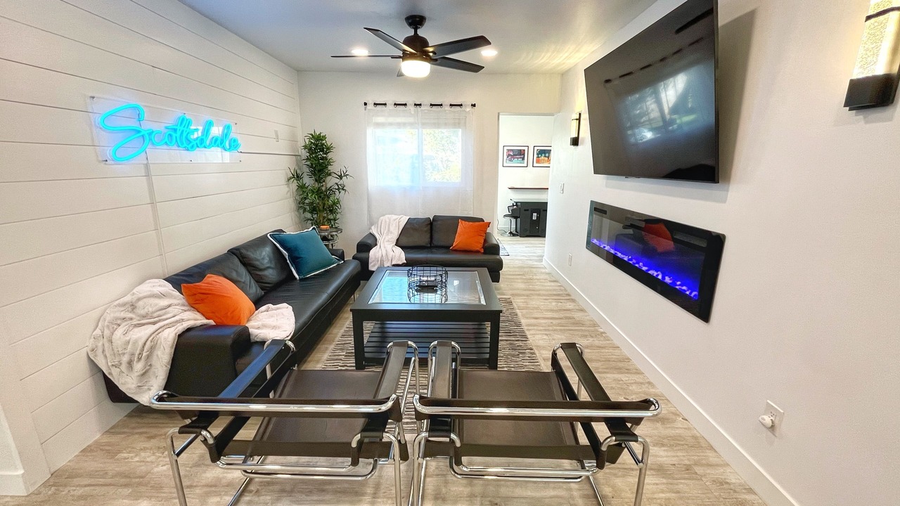 Photo of Livingroom in South Scottsdale