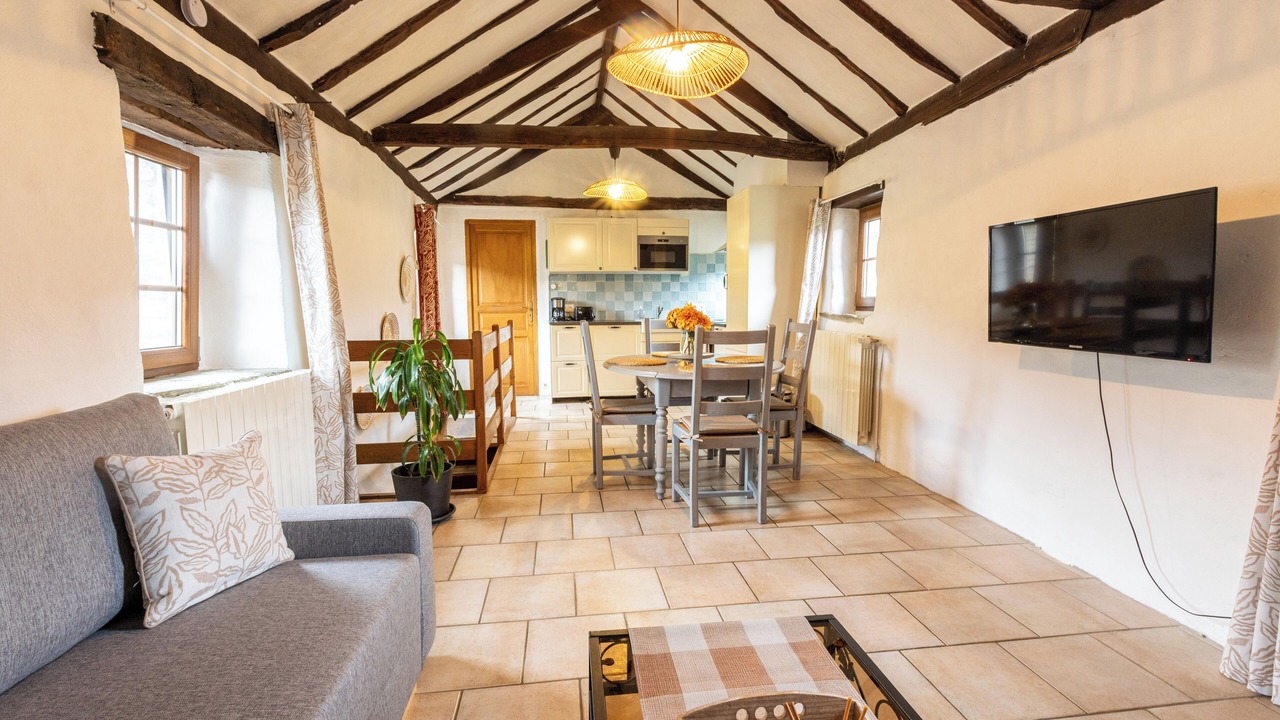 Photo of Livingroom in Saint-Frezal-de-Ventalon