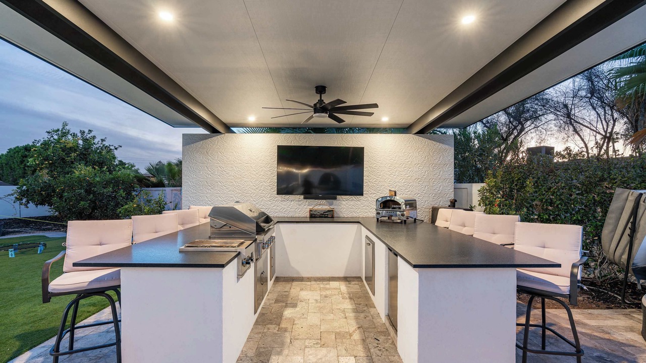 Photo of Outdoor in Avant