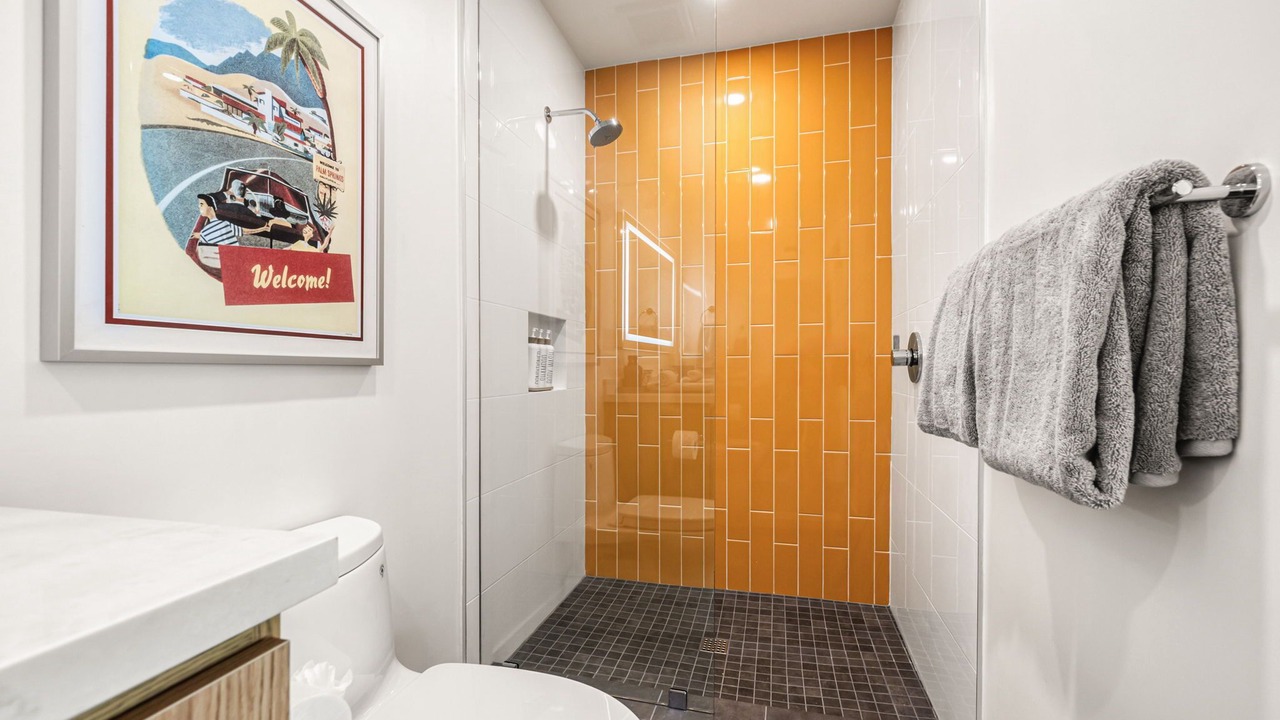 Photo of Bathroom in Sunrise Vista Chino
