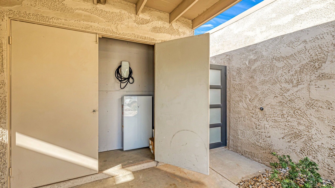 Photo of Outdoor in Sunrise Vista Chino