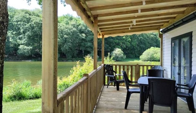 Camping 3 étoiles - Piscine - ccaadgd